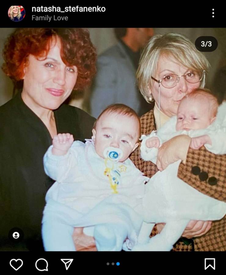Natasha Stefanenko e le sue "mamme"