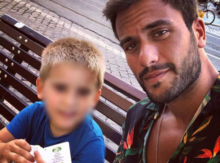 Pretelli in un selfie assieme al figlio Leonardo, nato nel 2017. (Foto: Instagram) - Metropolinotizie.it
