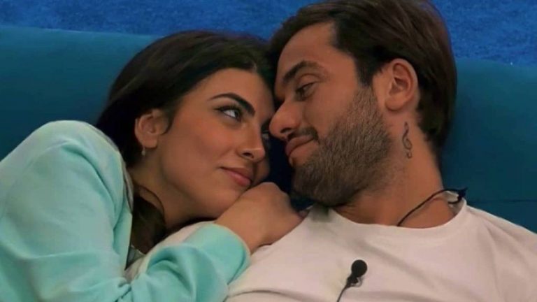 Pierpaolo Pretelli Proprio Lei Se N Andata Doccia Gelata Per L ex 