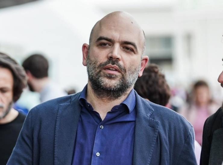 Lo scrittore Roberto Saviano: sue le parole rivolte a Maria. (ANSA) - Metropolinotizie.it