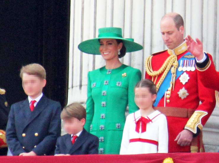 La famiglia reale: William, Kate e i figli George, Louis e Charlotte. (DepositPhotos) - Metropolinotizie.it