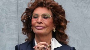 Sophia-loren-casa-ginevra-caduta-Metropolinotizie.it