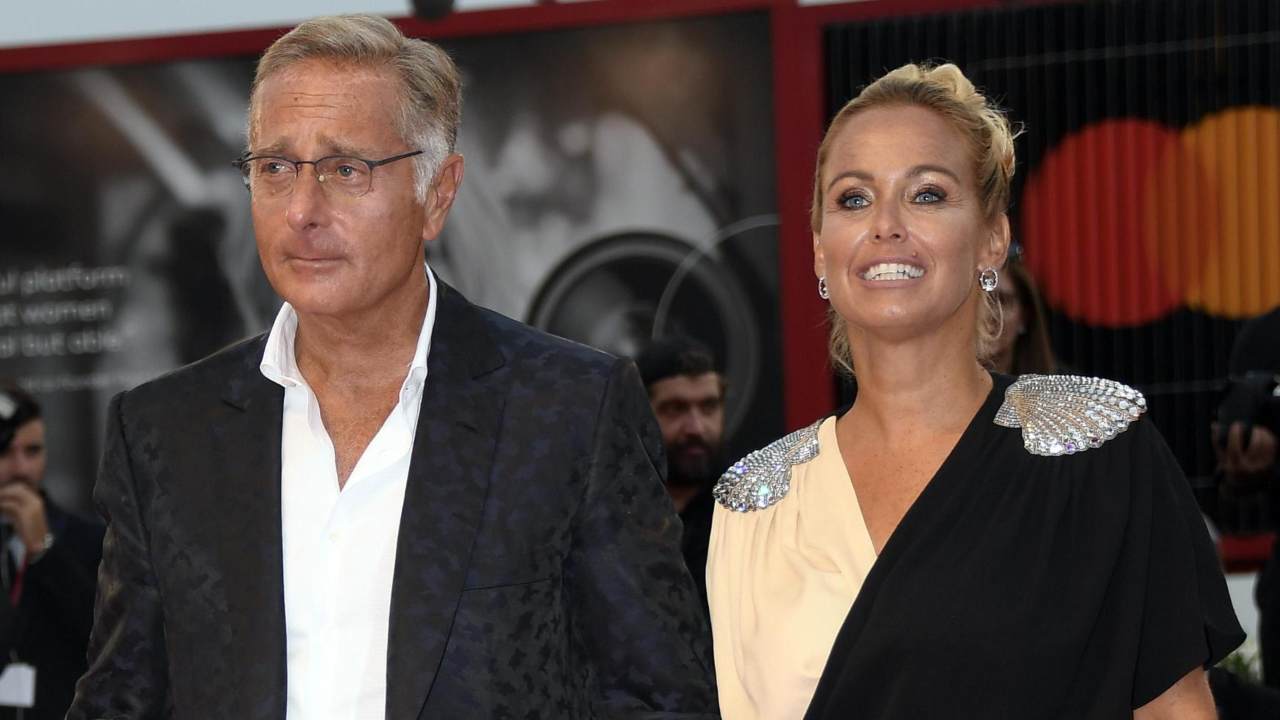 Paolo Bonolis insieme all'ex moglie Sonia Bruganelli. (ANSA) - Metropolinotizie.it
