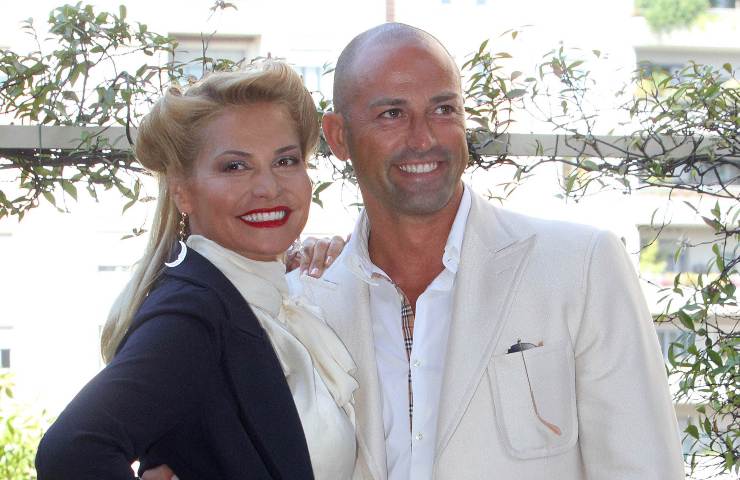 Simona Ventura con l'ex marito Stefano Bettarini