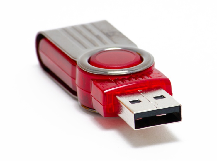 Chiavetta USB - Depositphotos - Metropolinotizie.it (2)