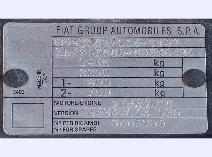 Targhetta identificativa auto - Motori.news.it - Metropolinotizie.it